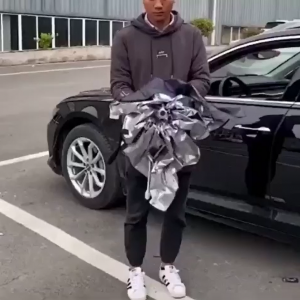 Deštník proti slunci a větru 03