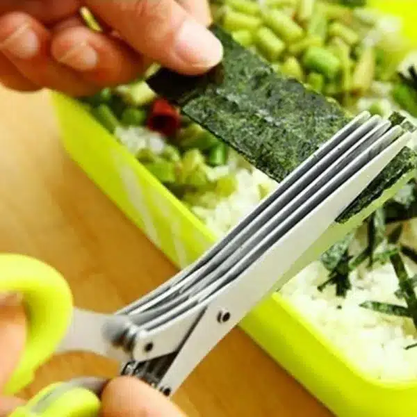 Kuchyňské nůžky s 5 čepelemi – KITCHEN SCISSORS slider