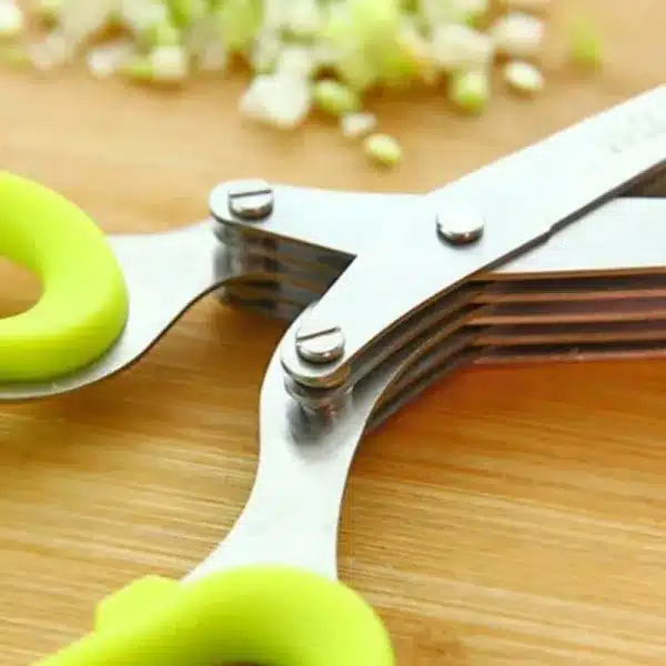 KITCHEN SCISSORS – Kuchyňské nůžky s 5 čepelemi slider